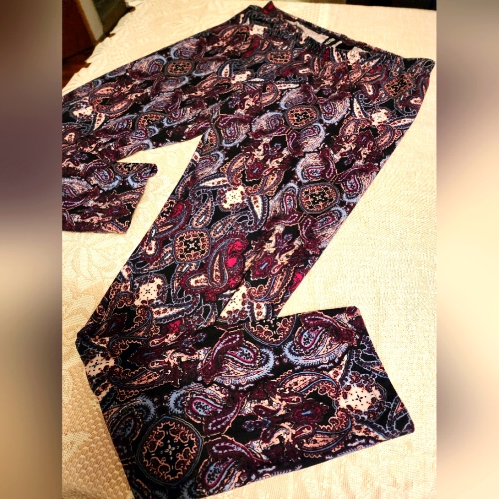 KristenNicole Large Boho Leggings NEW